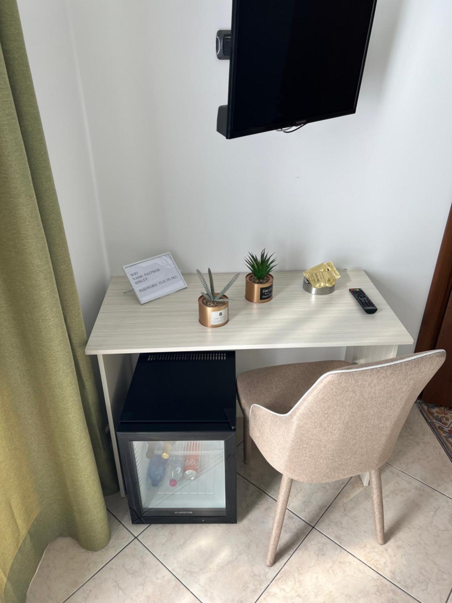 La Porta Di Alba Bed & Breakfast ปาแลร์โม ภายนอก รูปภาพ