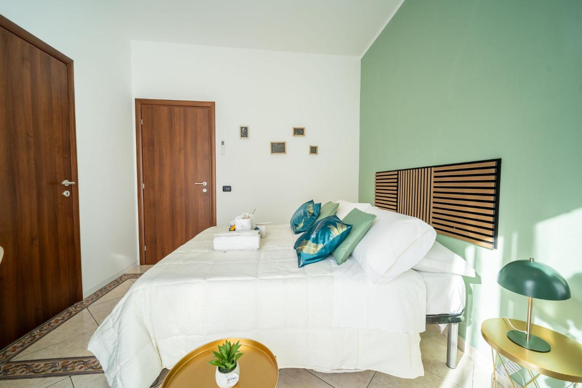La Porta Di Alba Bed & Breakfast ปาแลร์โม ภายนอก รูปภาพ