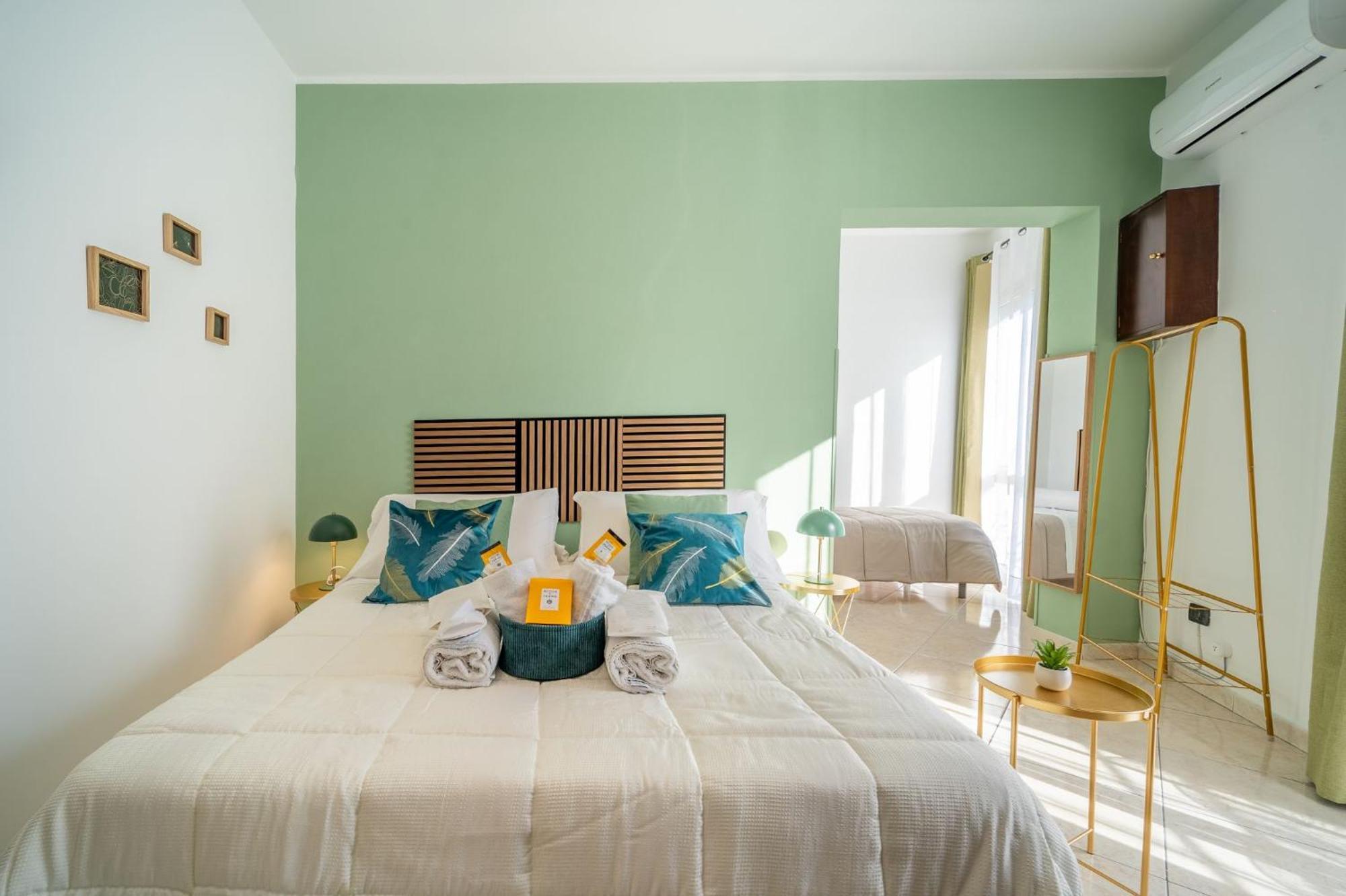 La Porta Di Alba Bed & Breakfast ปาแลร์โม ภายนอก รูปภาพ