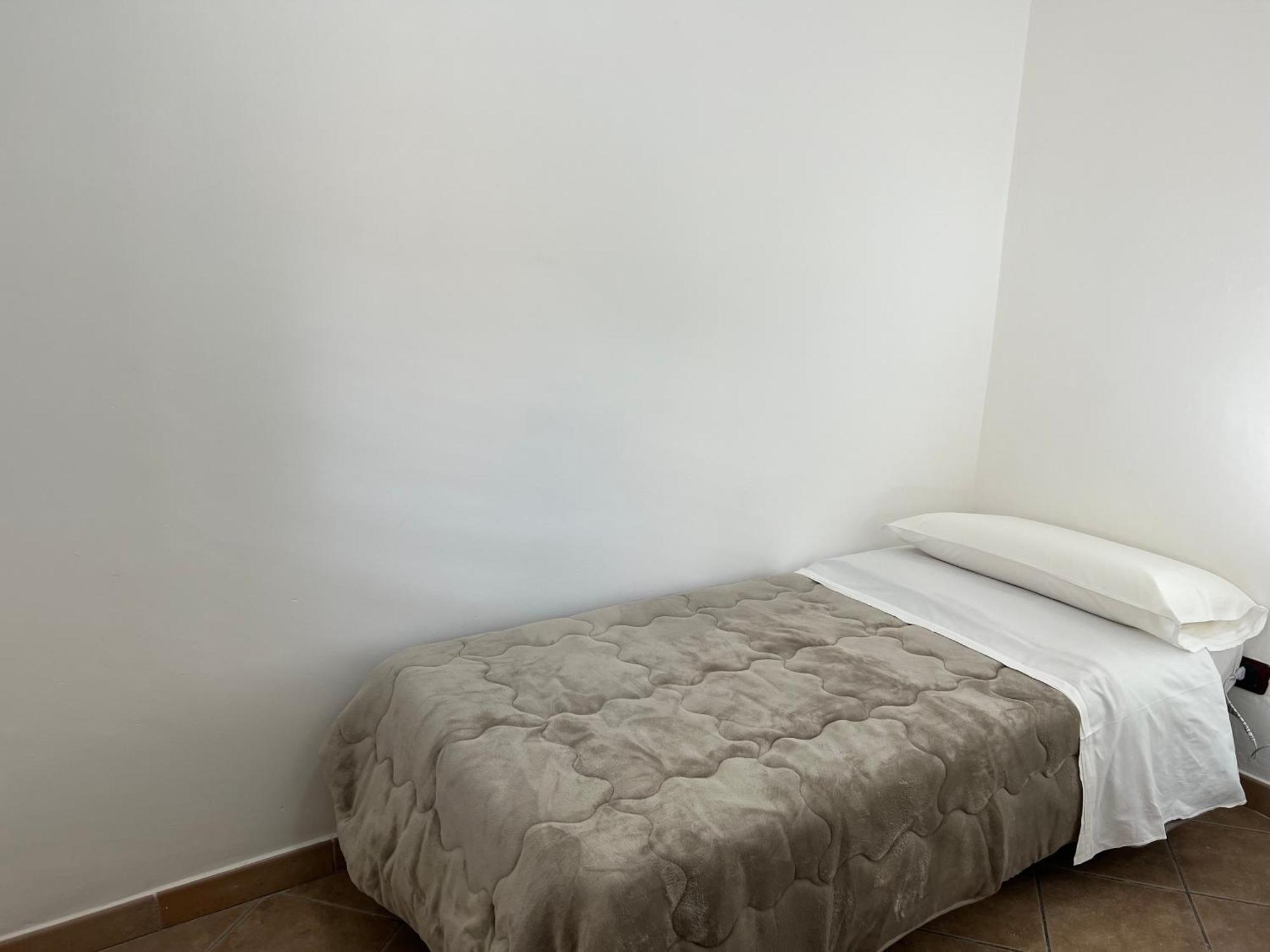 La Porta Di Alba Bed & Breakfast ปาแลร์โม ภายนอก รูปภาพ