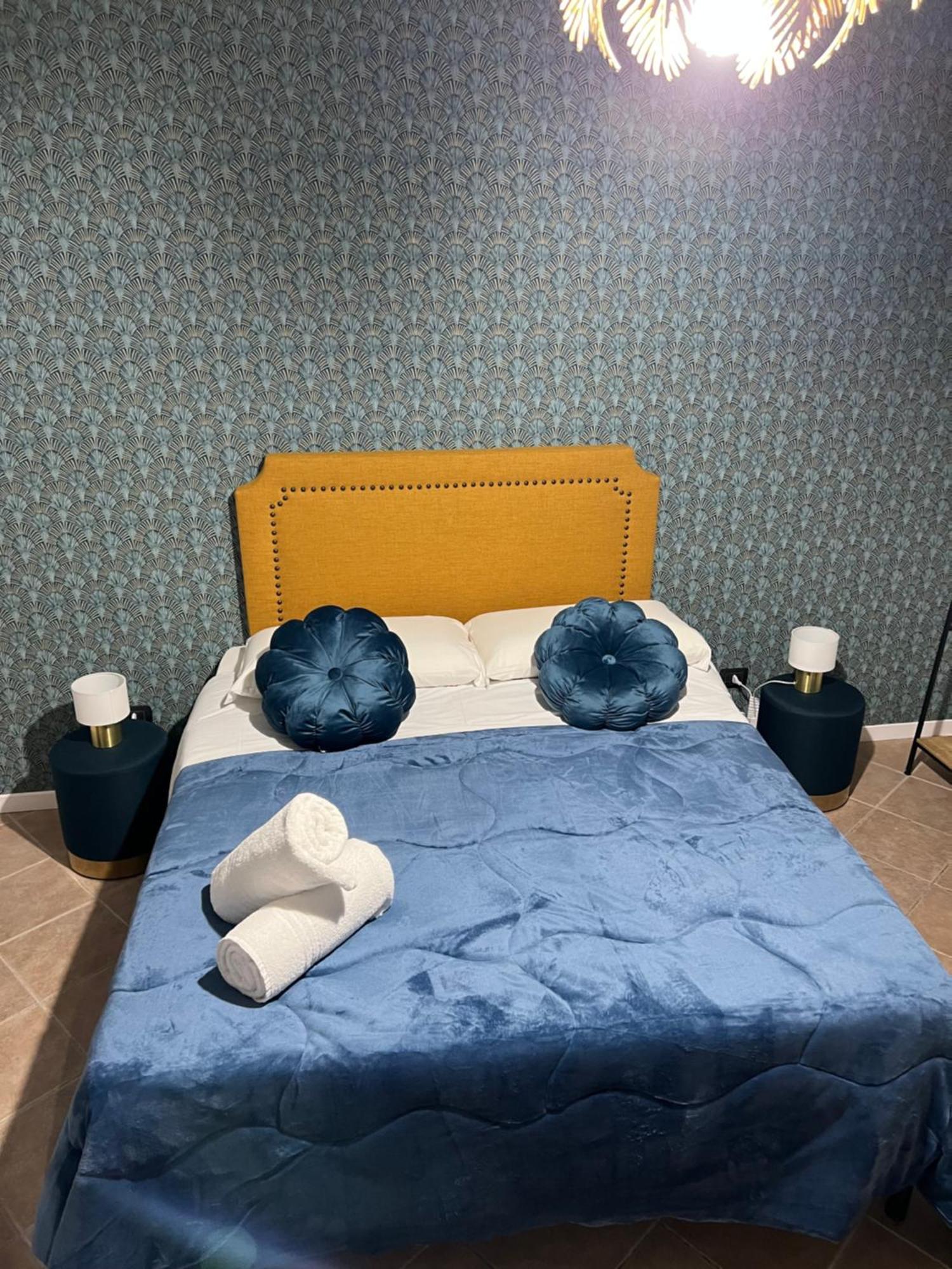 La Porta Di Alba Bed & Breakfast ปาแลร์โม ภายนอก รูปภาพ