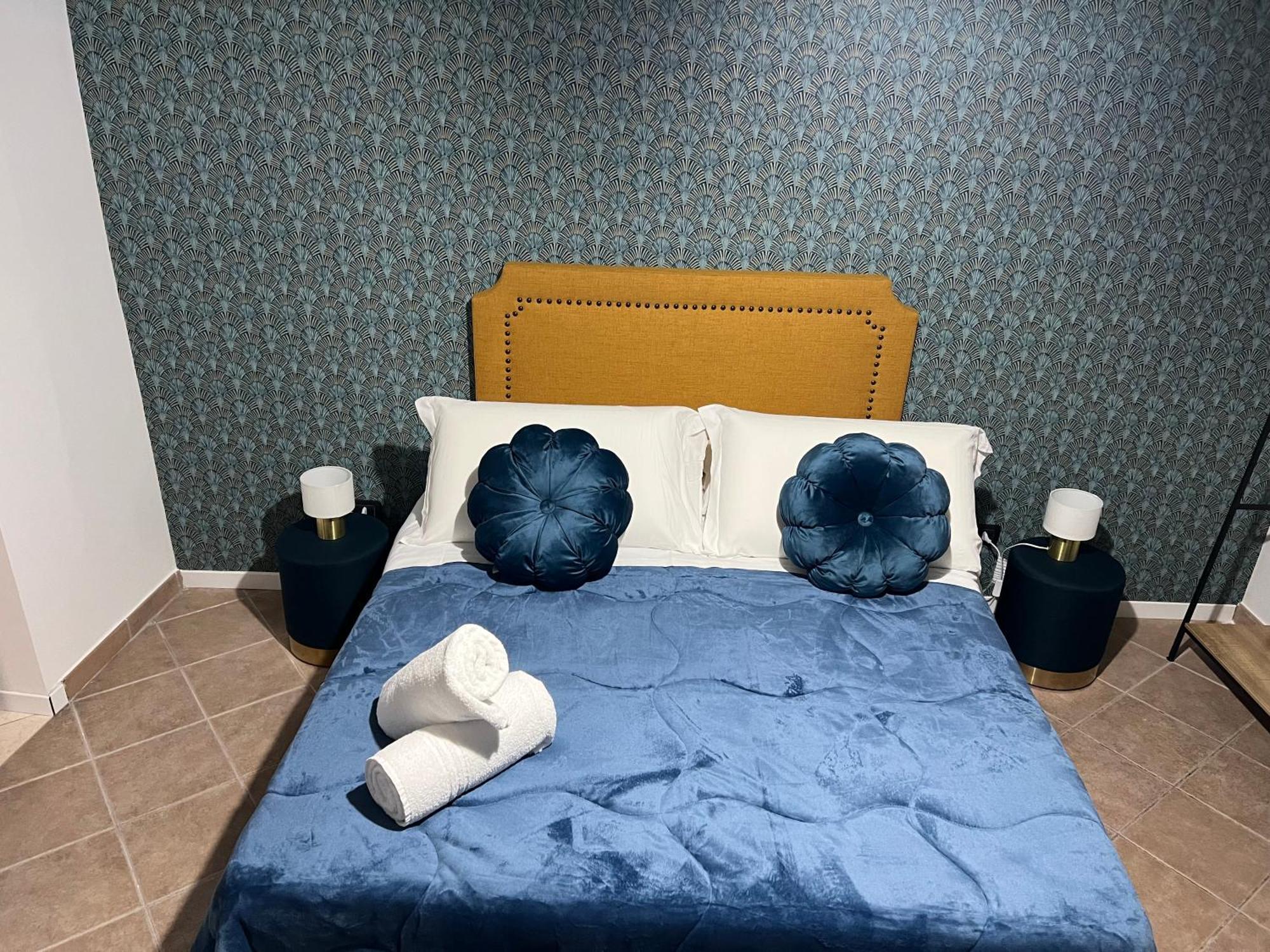 La Porta Di Alba Bed & Breakfast ปาแลร์โม ภายนอก รูปภาพ